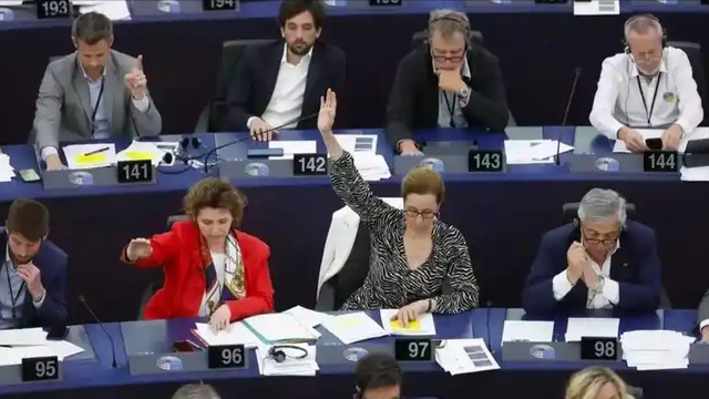 荷兰经济部长：是我让安世脱离中国的，这一切都是为了荷兰和欧洲