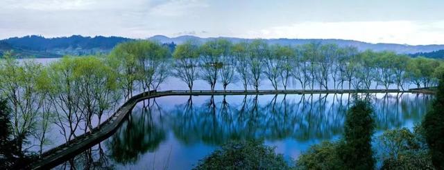 【避暑推荐】这么近，那么美，周末到名山~