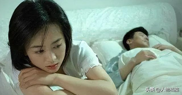 日本女性出轨率高达五成，丈夫为何选择默许？深层原因揭秘