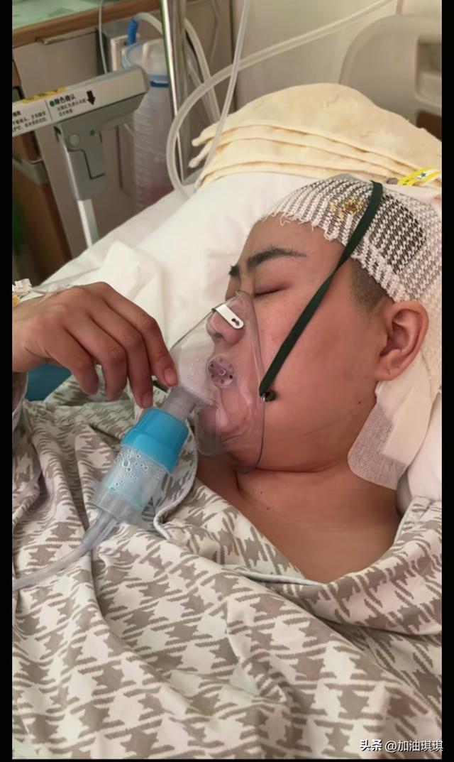 四川34岁美女伍燕去世，儿女双全，前后不到10个月，丈夫悲痛悼念