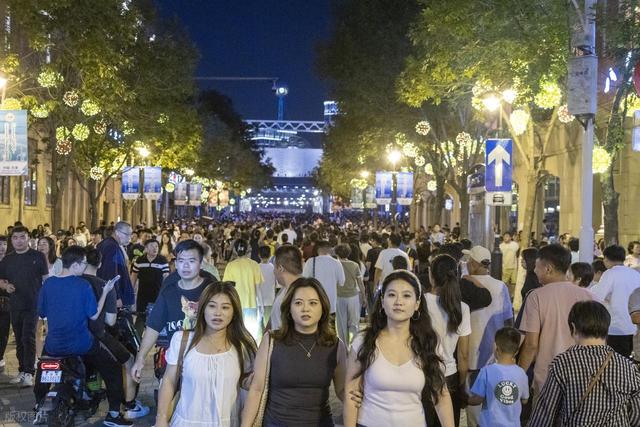 从湖南去了一趟天津，实话实说，回来才发现朋友圈都是骗人的？