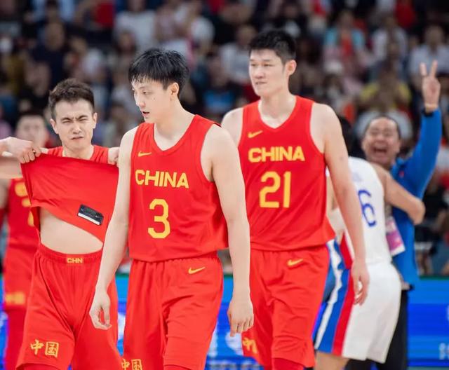 亚洲杯疯狂一夜，决赛名单诞生，中国男篮迎战亚洲第一 能稳吗？