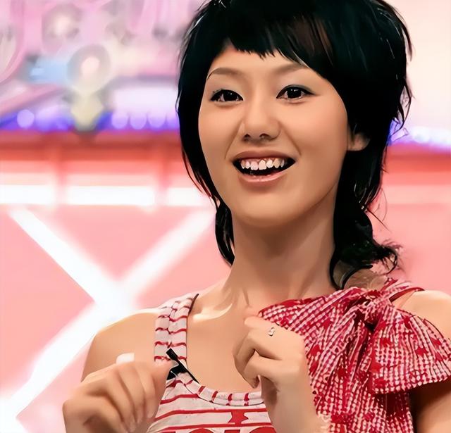 讨好大佬	，陪睡上位，遭央视“开除”，她身上的标签哪个才是真的