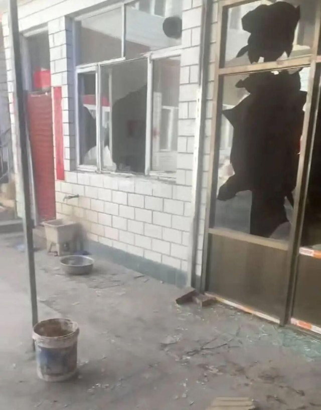 狗咬人反杀案反转？凶器上只有死者DNA，律师透露，凶手另有他人