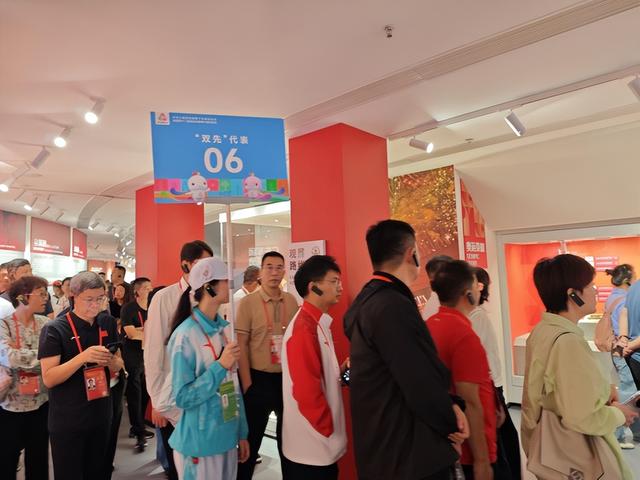 吸引逾万人次参观！广东体育博物馆迎来打卡热潮