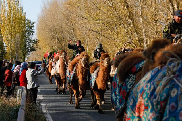 【组图】驼铃响古浪，这支丝路队伍从东天山走来！