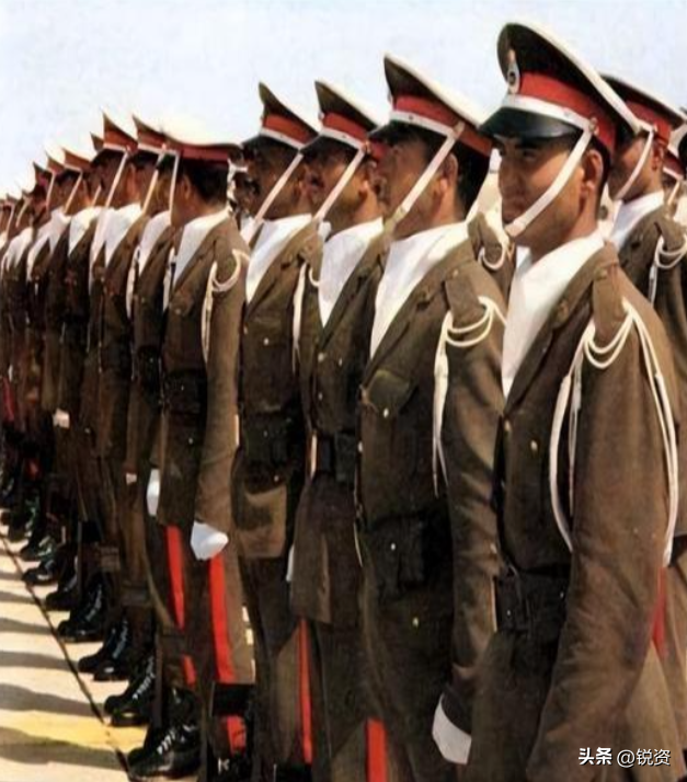 相互不接壤，以色列为什么一定要揍伊朗？中国有句老话说得好