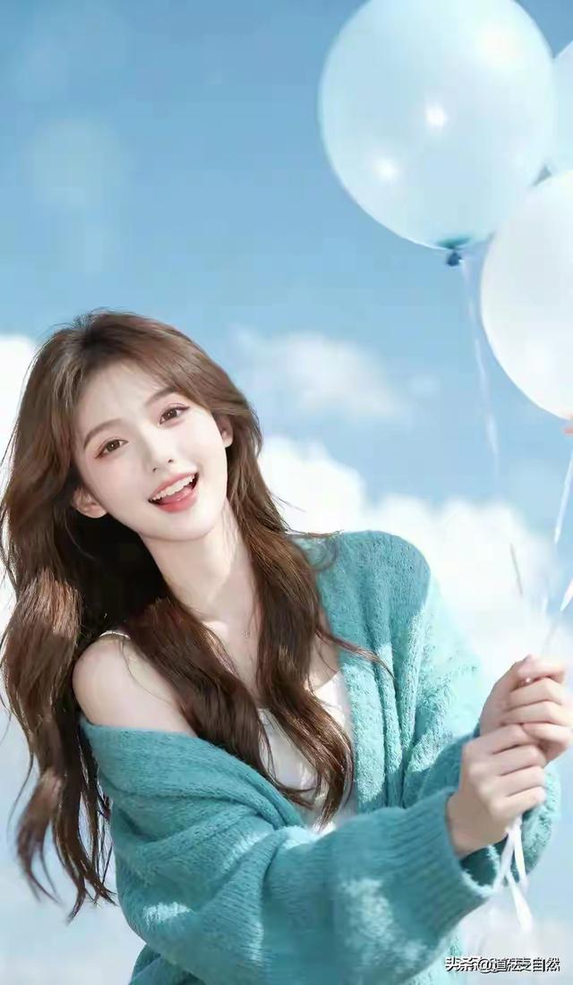 江苏徐州一校花好漂亮， 身高168cm，体重46kg 美的让人移不开眼