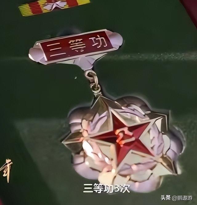 阅兵上运20女机长找到了！又美又飒，丈夫更强，履历让人心服口服
