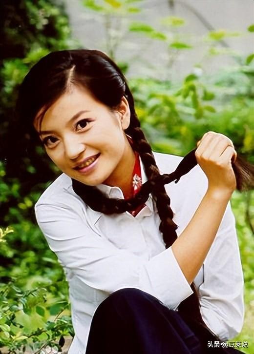 封杀四年，49岁赵薇突传消息，因胃癌去世传闻5个月前就真相大白