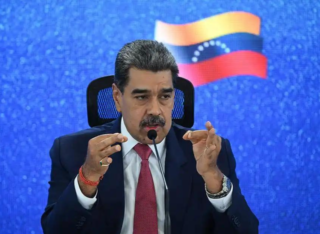 不到24小时，美军不宣而战！近百炸弹被投下，626次空袭惹恼全球