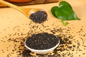 常吃黑芝麻能乌发？它最大的好处是“平价补品”！但怎么吃有讲究图片