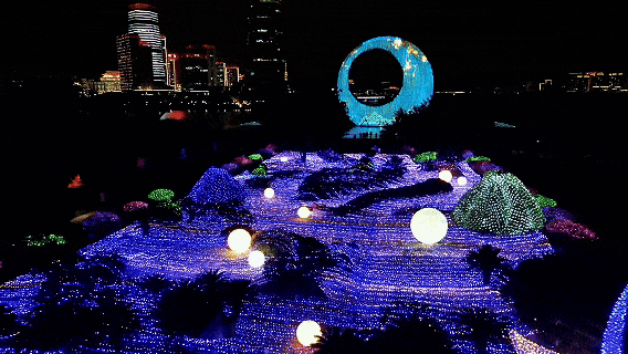 厦门园博苑花灯又上新！走进秋夜浪漫花月夜~
