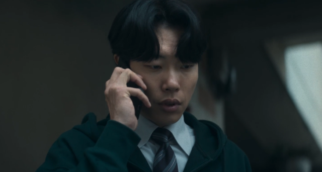 塌房一年还能复出，就凭这烂片？