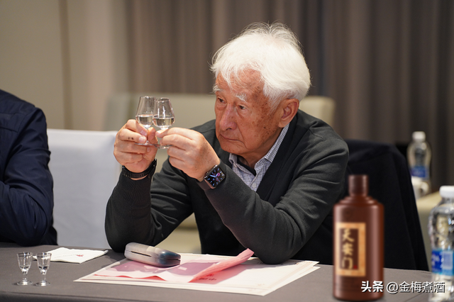 2026步步高升！铁盖天安门酒焕新升级的全新使命