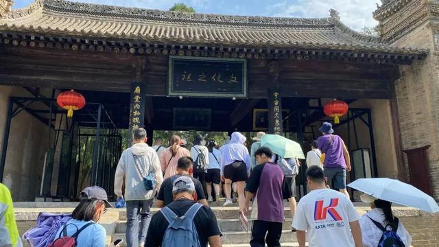 白水仓颉庙景区游客爆棚，旅游热度持续上升！