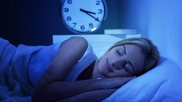 加快男性衰老的原因：熬夜仅第5，排第1的，很多男性还没察觉