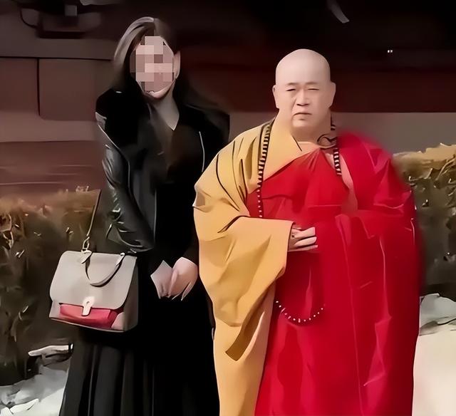 释永信被查5天，恶心一幕出现！多名女星受牵连，央视名嘴也在内