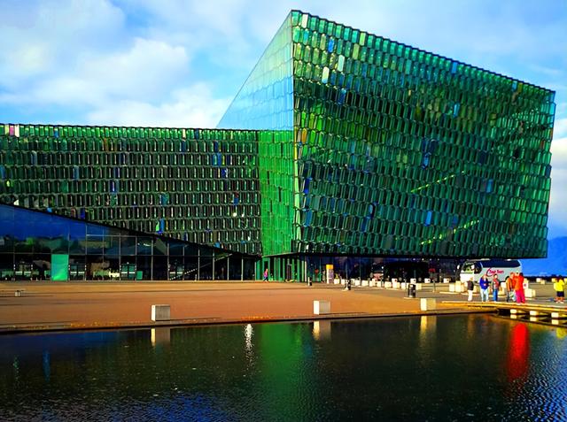 欧洲旅游：难忘走进北欧冰岛共和国行散记（图）