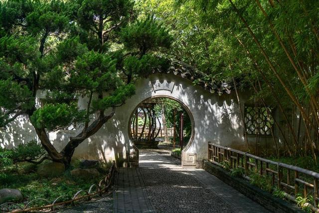 旅游你最推荐去哪个城市？