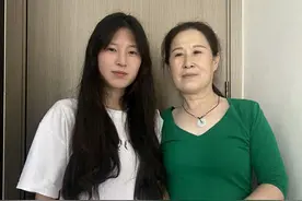 姜萍后续：酒厂老板奖励5千，亲妈发声，理工大拿：这谁看得懂？图片