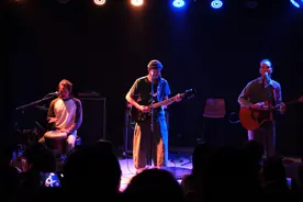 瓦依那乐队：《大梦》不完美但真实 | 面孔图片