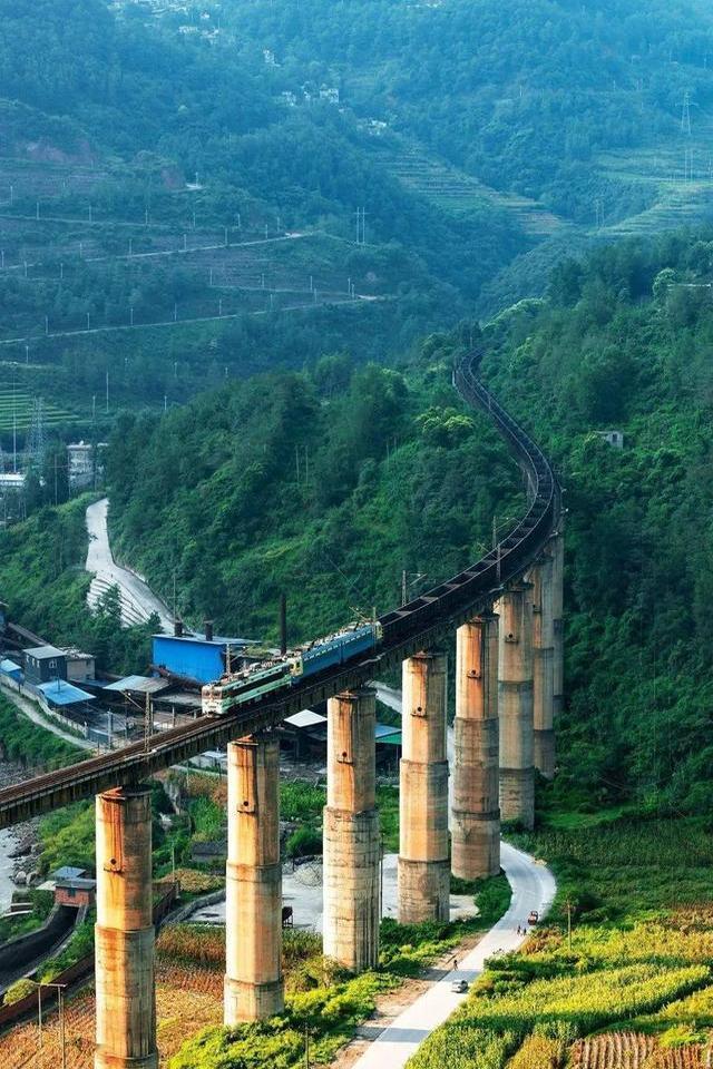 69年周总理担心苏联动用核武器，毛主席反问总理，你读过明史吗