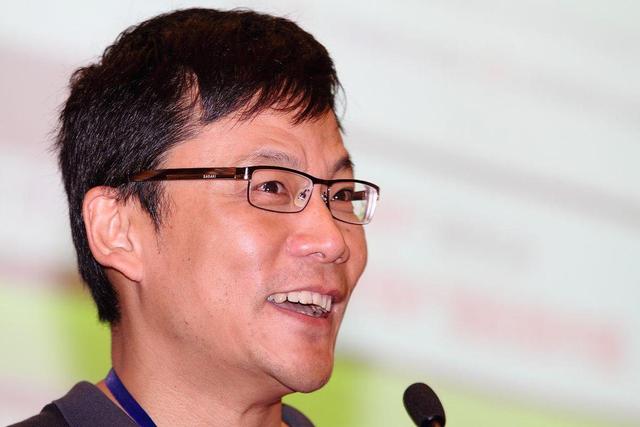 兜兜转转还是你！61岁李国庆与白月光再婚，没找小姑娘被网友怒赞