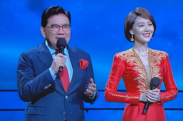 私生活混乱、被央视开除、陪睡上位？王冠身上的标签究竟有多离谱