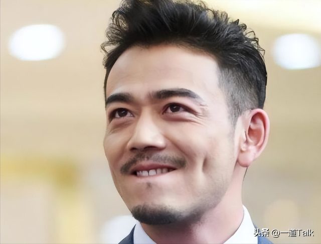 不顾央视警告顶风作案，与刘涛传绯闻的杨烁，如今下场怪不得别人