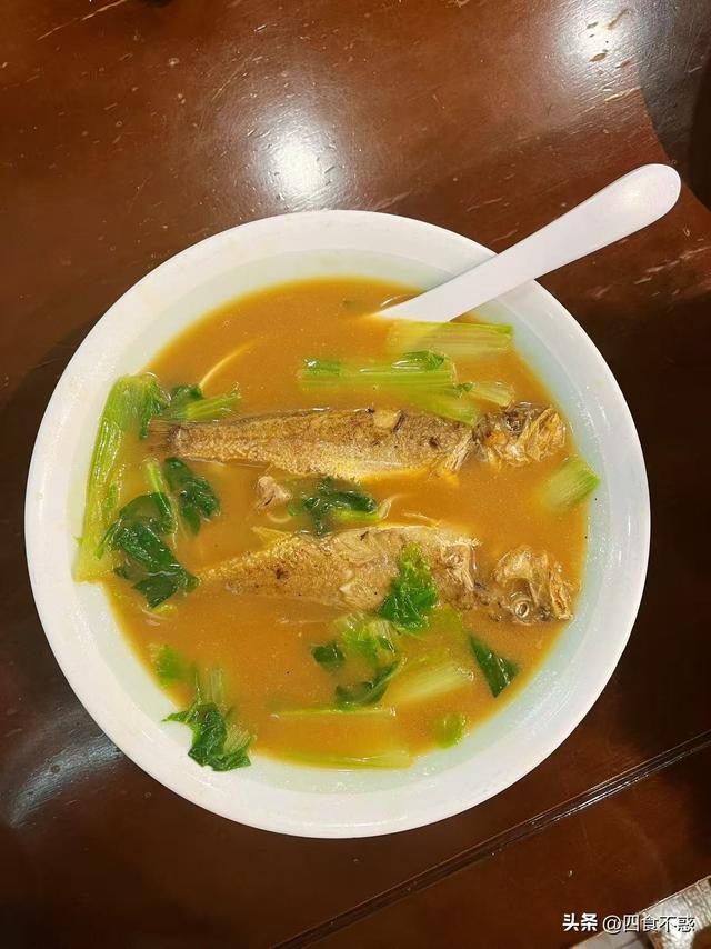 余姚：适合反向旅游的江南小城，烟火气十足的哲学圣地