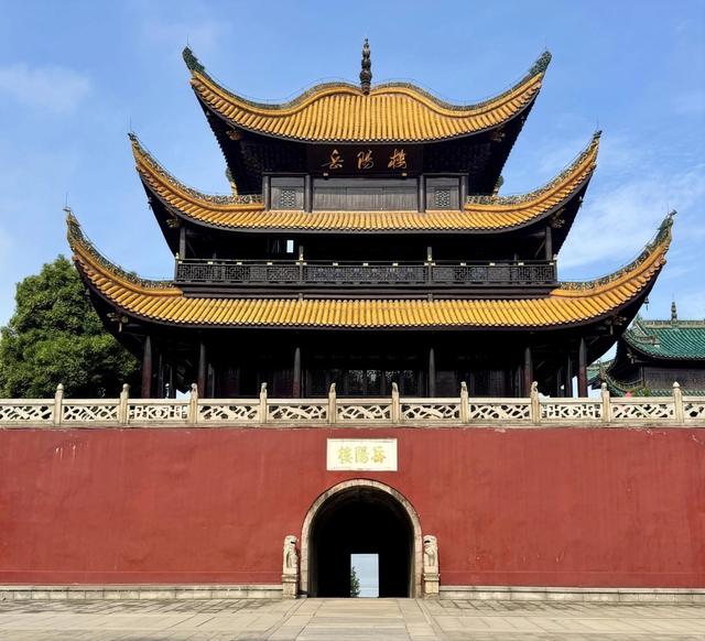 吞长江的胃，装天下的楼，这就是湖南GDP第二把交椅