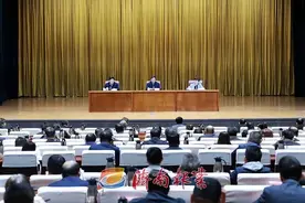 济南市委常委班子“一进一出”图片