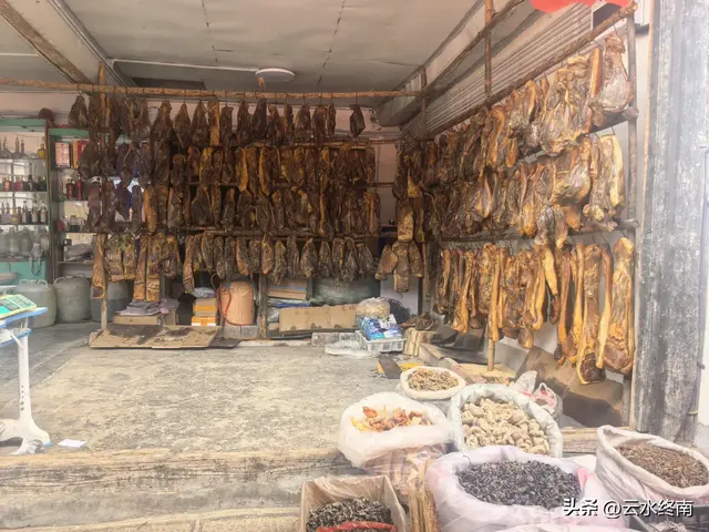 交通方便了游客却少了？这个陕南古镇从震撼到遗憾，出了什么问题