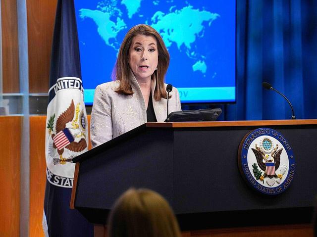 卡住美国军工脖子！中国一夜制裁20家美企，美国为何罕见认怂？