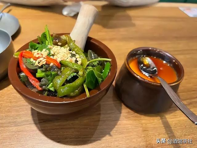 云海肴创始人猝逝，食安丑闻与关店潮冲击行业，百元餐饮光环不再