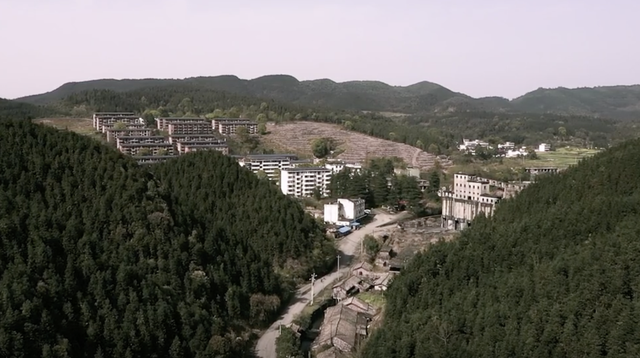 从3万人的“小香港”到十室九空！江西深山被废弃的煤矿小镇