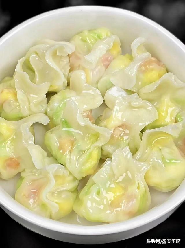 头伏吃饺子！韭菜和芹菜靠边站，3种“福气馅”伏日最鲜，别错过