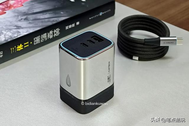 三体人给我充个电？酷态科10号超级电能充Mini 三体联名版 实测体验