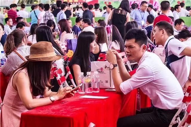 若不搬走这“三座大山”，中国人口总数，或将在2056年被老美反超