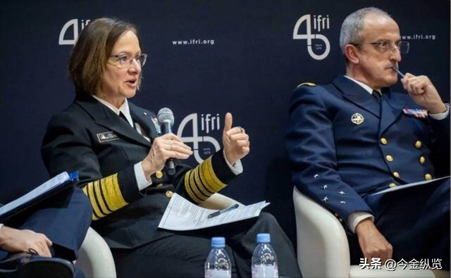 7人送医，空军一号驻地惊现"神秘粉末"！美军最高安保形同虚设？