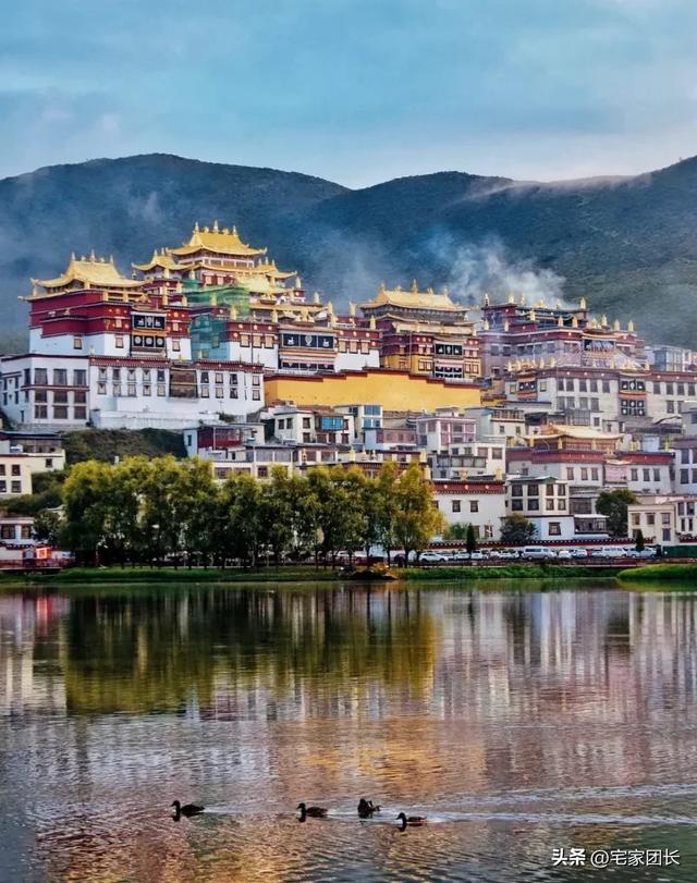 一生要去的10个地方：在山河湖海间，写满人生的刻度