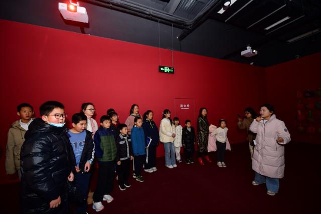 成渝之心藏“宝藏” “蜀少年”研学探资阳