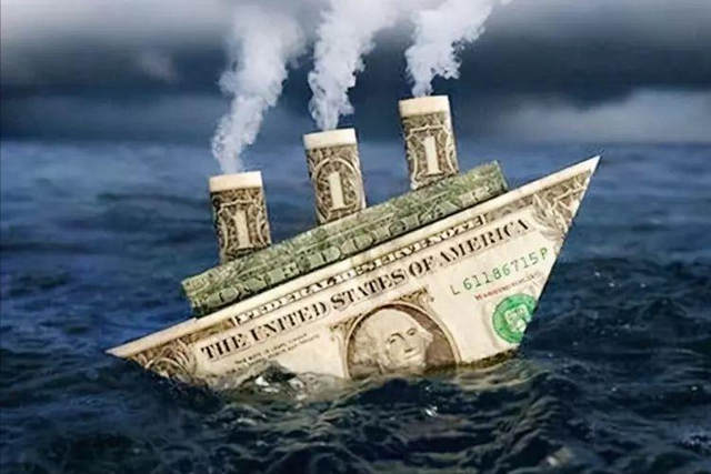 触目惊心！美国造船业深陷三重危机，主力舰项目接连夭折