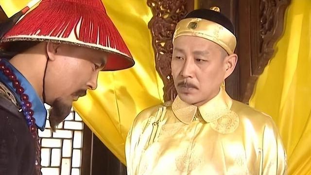 民间才女出上联：春去秋来皆入画；小伙对出绝妙下联，令才女折服