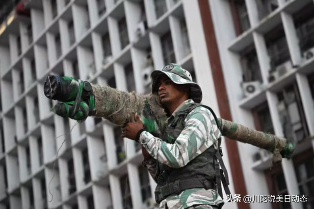 美军称陆地行动很快开始，战争可能短时间内爆发，多架轰炸机抵近