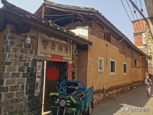 福建福安，穆水之阳，一座原汁原味的千年古镇，百年古树群最美