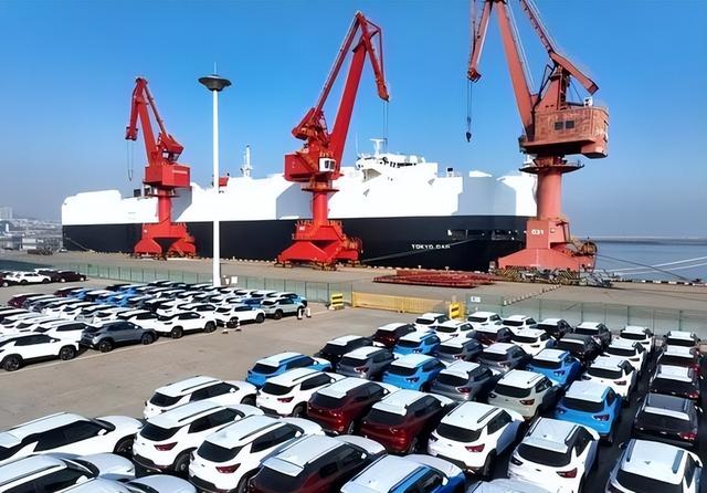 特朗普突然发现，俄乌打到现在，中国才是真正的高明，美国学不来