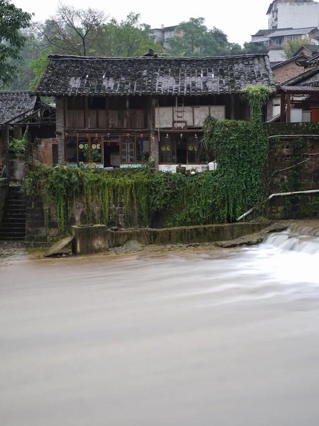 避开人潮！吐血整理15个国庆周边游宝藏地，人少景美耍法多，假期出游看这篇就够！