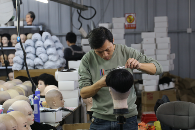 从“双十一”爆单看“头顶经济”的流量密码